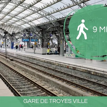 Le Champetre - Face Gare - Parking - Familial & Architecte - Rent Immo * تروي