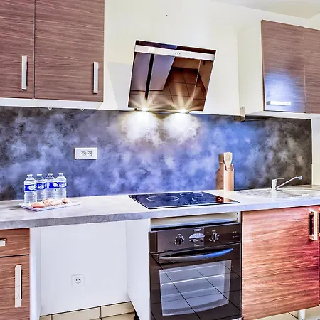 شقة Le Champetre - Face Gare - Parking - Familial & Architecte - Rent Immo *