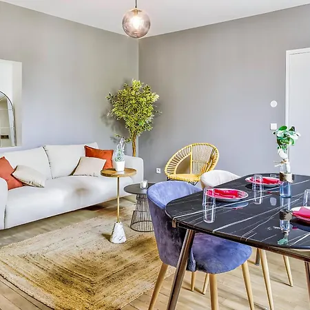 Le Champetre - Face Gare - Parking - Familial & Architecte - Rent Immo *